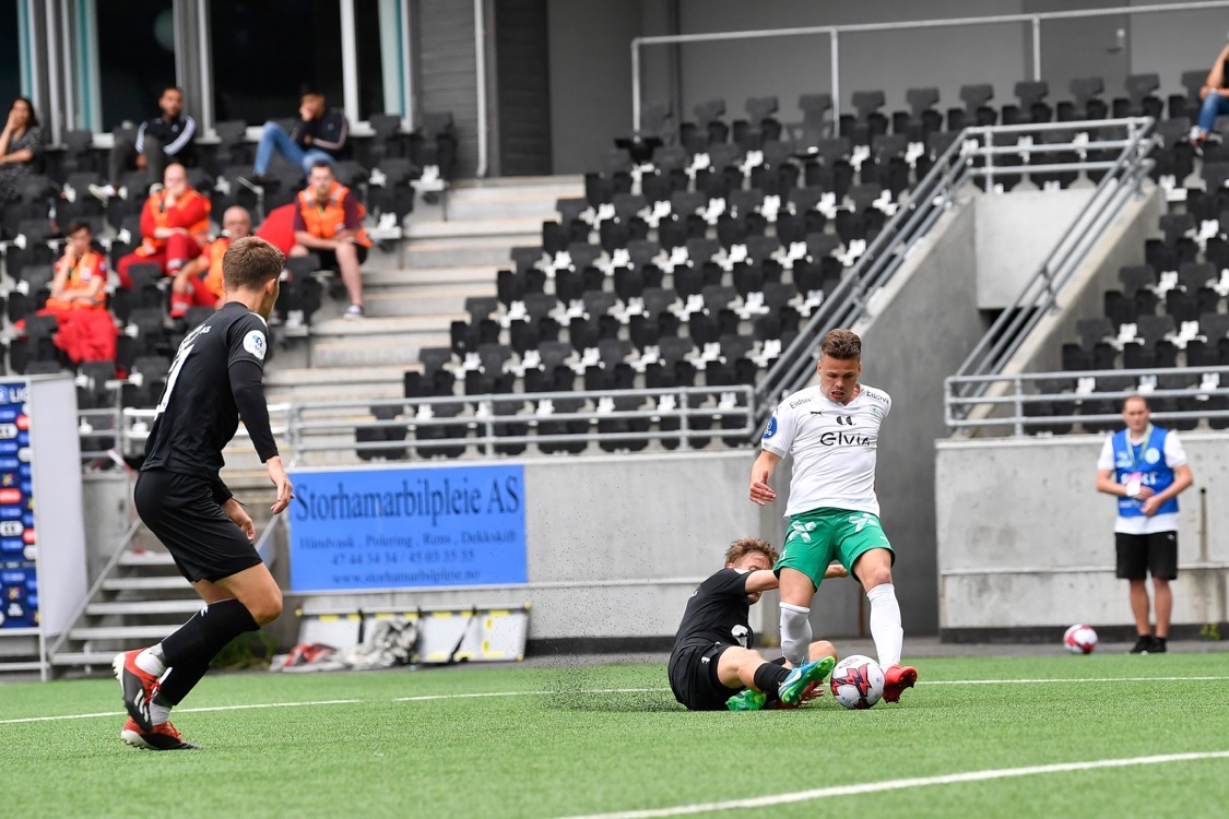 Frigård: - Vi kan ikke fortsette sånn